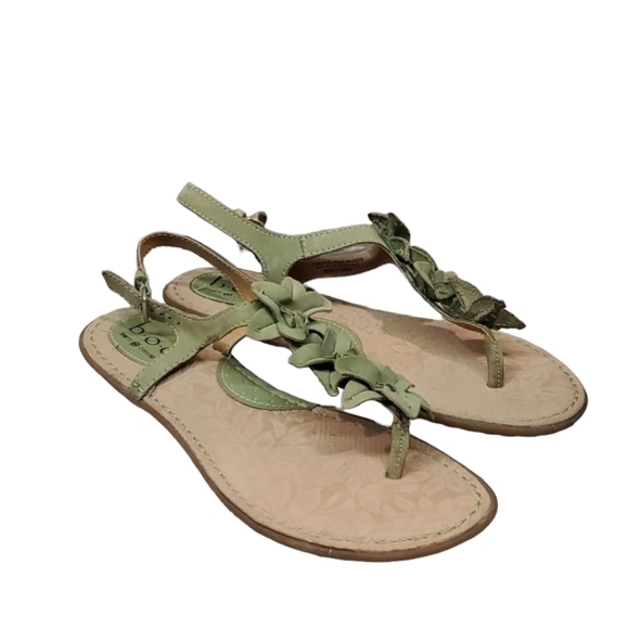 B.O.C Born Women Comfort Leather Ankle T strap Bows Flats Sandals shoes 8 - Picture 1 of 11
